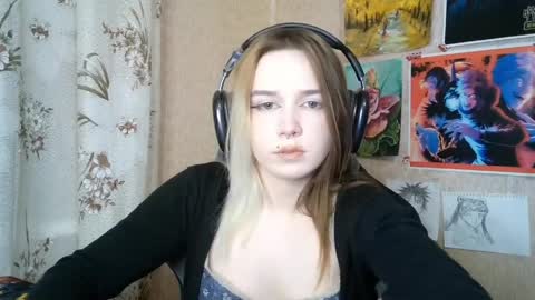 Snapshot of sonwosick chatting on April 30, 2026, 8:57 pm Mila online show from April 30, 2026, 8:57 pm