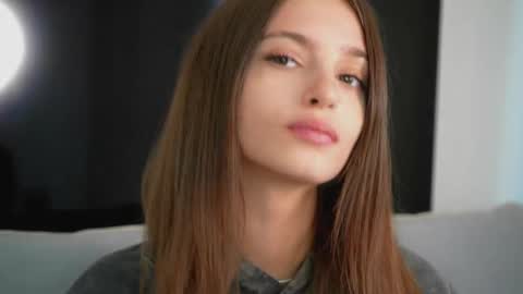 Eva 3 online show from September 15, 2025, 8:47 am