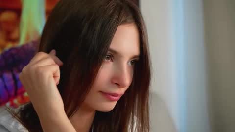 Eva 3 online show from October 9, 2025, 9:18 am