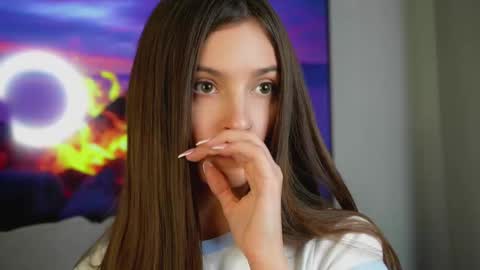 Eva 3 online show from November 24, 2025, 11:32 am