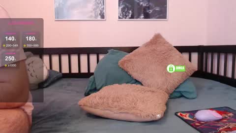 sonyavlad online show from March 10, 2025, 6:05 am