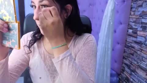 sophi_hardd online show from January 18, 2026, 1:15 pm