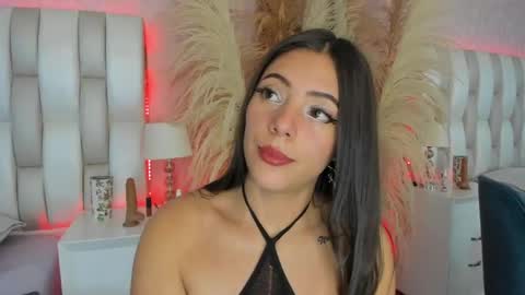 Snapshot of sophi_rae chatting on April 21, 2026, 8:34 pm Sophi Rae online show from April 21, 2026, 8:34 pm