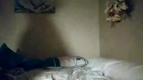 sophia1lux online show from October 29, 2025, 7:32 am