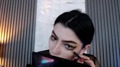 sophia hottie online show from October 1, 2025, 3:07 pm