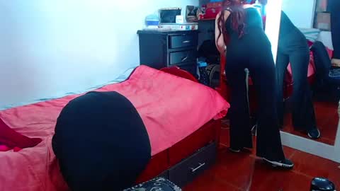 sophia_greey online show from July 19, 2026, 10:57 pm