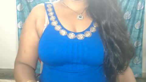 Snapshot of sophia_indian chatting on July 1, 2026, 4:36 am Sophia Tamil online show from July 1, 2026, 4:36 am