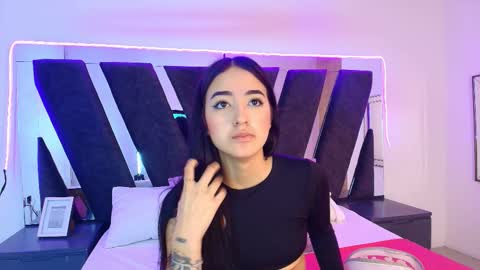 Sophia Love online show from February 16, 2026, 2:13 pm