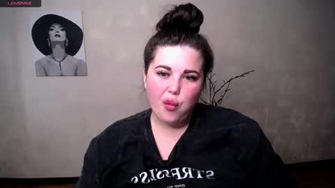 Snapshot of sophia_olsen_ chatting on September 18, 2025, 11:12 am sophia_olsen_ online show from September 18, 2025, 11:12 am