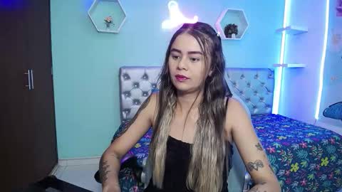Snapshot of sophia_s19 chatting on October 27, 2025, 9:41 pm Sophia online show from October 27, 2025, 9:41 pm