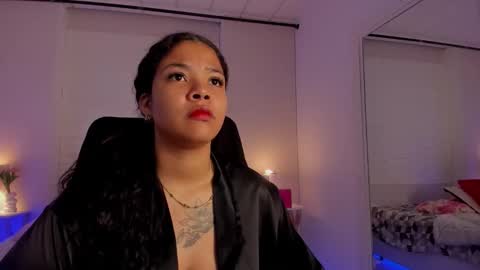  S O P H I A  online show from March 18, 2026, 11:35 am