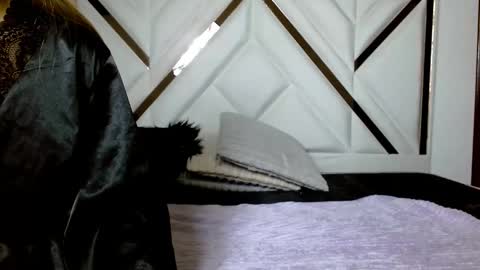 Snapshot of sophiaalee chatting on February 14, 2026, 1:46 am SophiaLee online show from February 14, 2026, 1:46 am