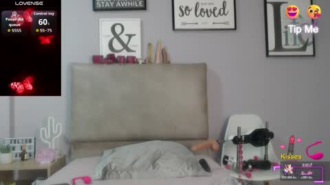 Snapshot of sophiabedford chatting on May 8, 2026, 1:49 pm Sophia Bedford online show from May 8, 2026, 1:49 pm