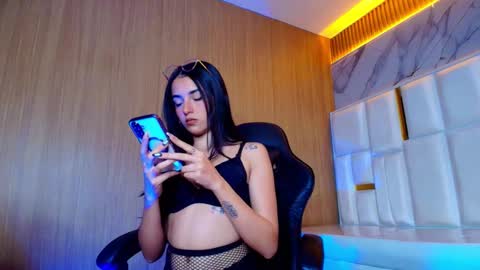 sophiadoll_tf online show from October 30, 2025, 9:04 pm