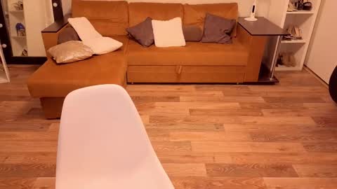 Sophie online show from February 22, 2026, 5:22 pm