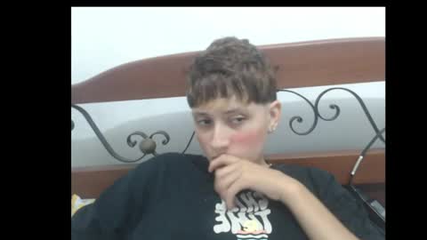 sophie online show from April 27, 2026, 6:50 pm