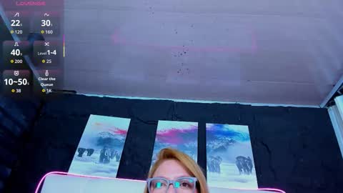 Soph online show from February 5, 2026, 10:42 am