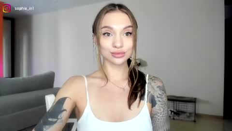 Snapshot of sophie_in chatting on July 7, 2026, 6:47 am Sonya online show from July 7, 2026, 6:47 am