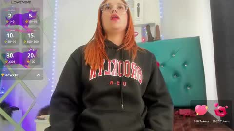 Snapshot of sophie_new25 chatting on January 24, 2025, 3:45 pm sophie_new25 online show from January 24, 2025, 3:45 pm