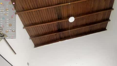 sophie_smith19 online show from April 11, 2026, 2:10 pm