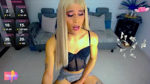 sophie_vall online show from February 25, 2026, 1:04 am