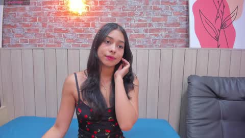 Sophie online show from January 11, 2025, 12:07 pm