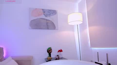 Snapshot of sophiebrownx_ chatting on February 23, 2026, 3:42 pm Sophie online show from February 23, 2026, 3:42 pm