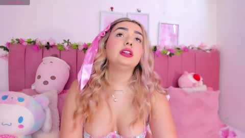 sophiee rosee online show from May 9, 2026, 5:51 pm