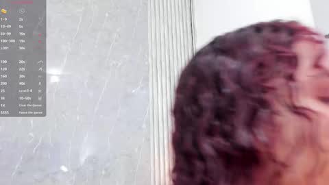 Snapshot of sophiee_velvet chatting on February 12, 2025, 11:18 am         online show from February 12, 2025, 11:18 am