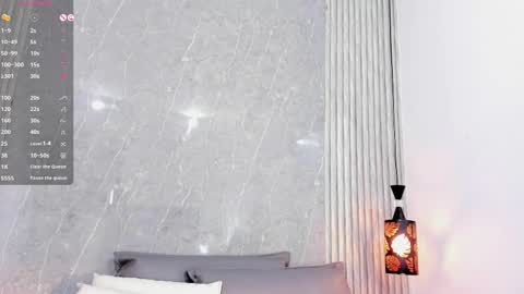 Snapshot of sophiee_velvet chatting on February 14, 2025, 5:46 pm         online show from February 14, 2025, 5:46 pm