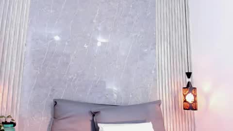 Snapshot of sophiee_velvet chatting on March 6, 2025, 11:58 am         online show from March 6, 2025, 11:58 am