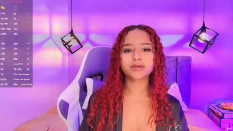 Snapshot of sophiee_velvet chatting on September 9, 2025, 12:37 pm         online show from September 9, 2025, 12:37 pm