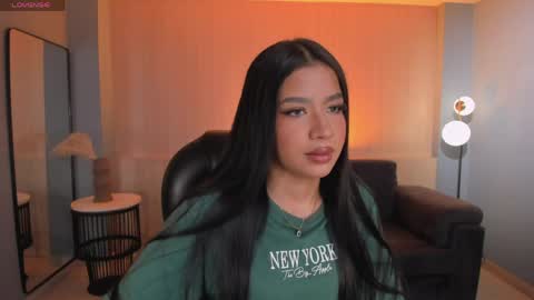 Snapshot of sophiehouston_ chatting on June 2, 2026, 2:24 am Sophie Houston online show from June 2, 2026, 2:24 am