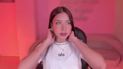 Snapshot of sophiehouston_ chatting on July 10, 2026, 2:05 am Sophie Houston online show from July 10, 2026, 2:05 am