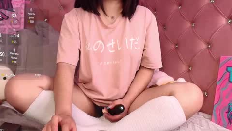   Sophie  online show from October 5, 2025, 7:07 am