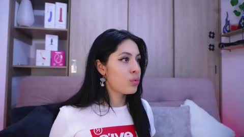 Sophiie online show from March 7, 2026, 9:45 pm