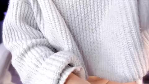 Snapshot of sophiiewilliams chatting on February 15, 2025, 11:25 pm Sophiie Williams online show from February 15, 2025, 11:25 pm