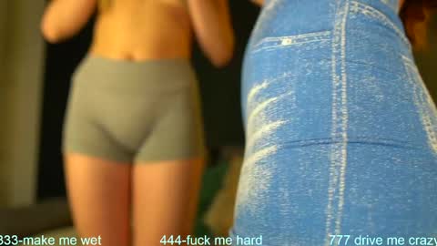 Snapshot of sophydiva chatting on April 3, 2026, 5:16 am Sophydiva online show from April 3, 2026, 5:16 am