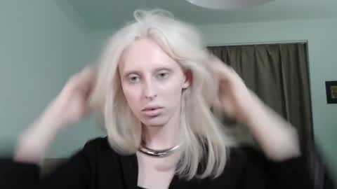 sora999999999 online show from April 2, 2026, 7:22 pm