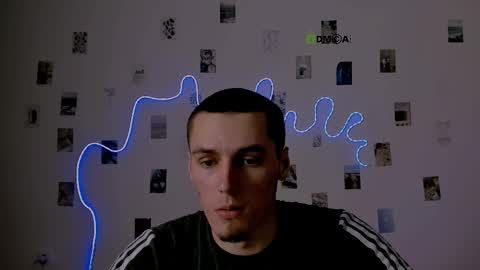 Snapshot of soren_blaze chatting on February 7, 2026, 10:02 pm soren_blaze online show from February 7, 2026, 10:02 pm