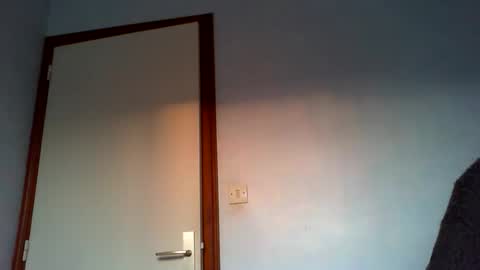 sorgeat117000 online show from March 23, 2026, 5:28 pm