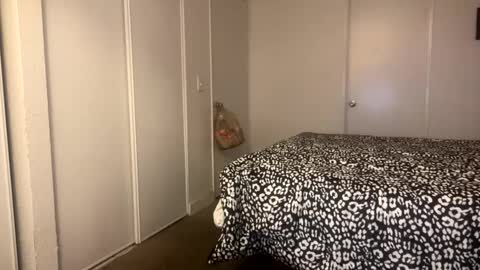 sosexcccny online show from February 11, 2025, 5:26 am