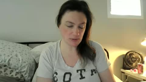Snapshot of sotamom chatting on May 22, 2026, 3:17 pm NaughtyMommy online show from May 22, 2026, 3:17 pm