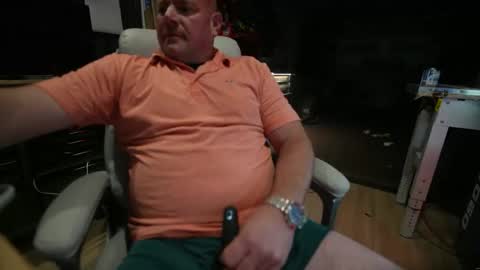 Snapshot of soundfreqnj chatting on October 23, 2025, 4:01 am soundfreqnj online show from October 23, 2025, 4:01 am