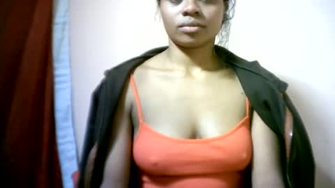 sourayaa online show from June 25, 2026, 5:39 pm