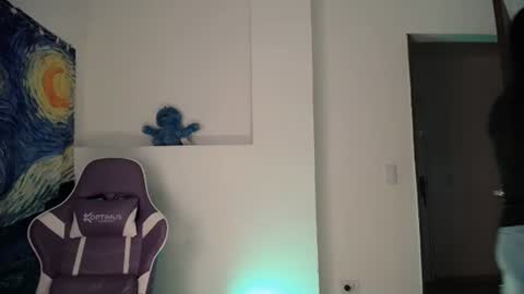 Ana  online show from October 10, 2025, 4:50 pm