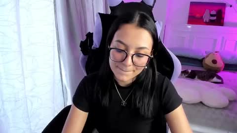 Lili online show from February 20, 2025, 10:04 pm