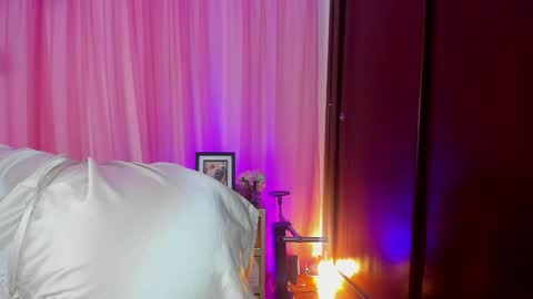      25  online show from February 8, 2025, 12:06 am