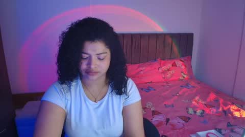 Snapshot of soynerea chatting on May 3, 2026, 3:01 am online show from May 3, 2026, 3:01 am