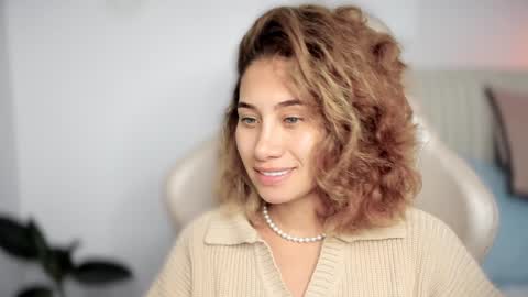 brisa  s online show from December 30, 2024, 3:47 am